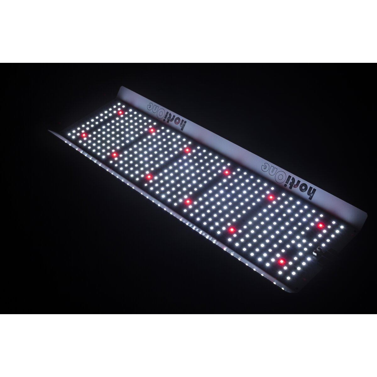 HortiOne 420 Full spectrum led kweeklamp